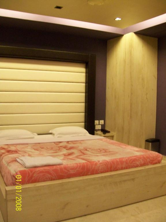 Hotel Victerrace Regency Calcutta Kamer foto