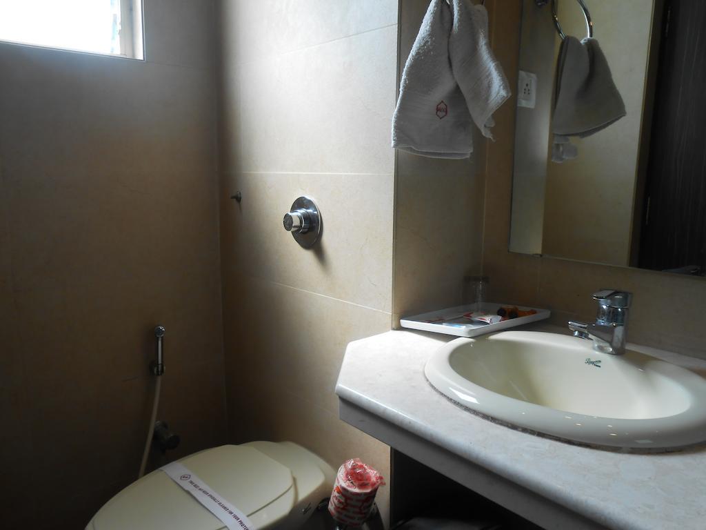 Hotel Victerrace Regency Calcutta Buitenkant foto